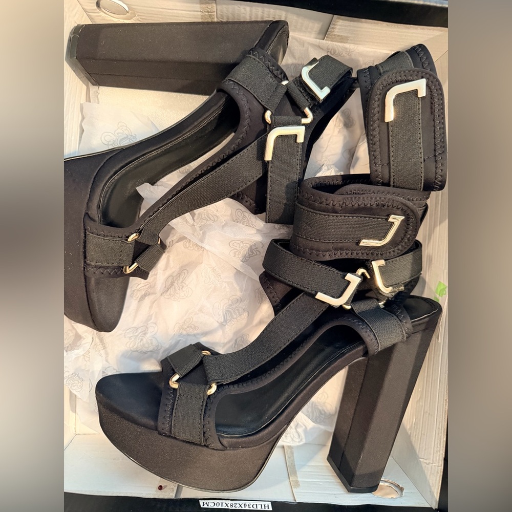 Black High Block Heel Strappy Platform Sandals - Picture 3 of 6